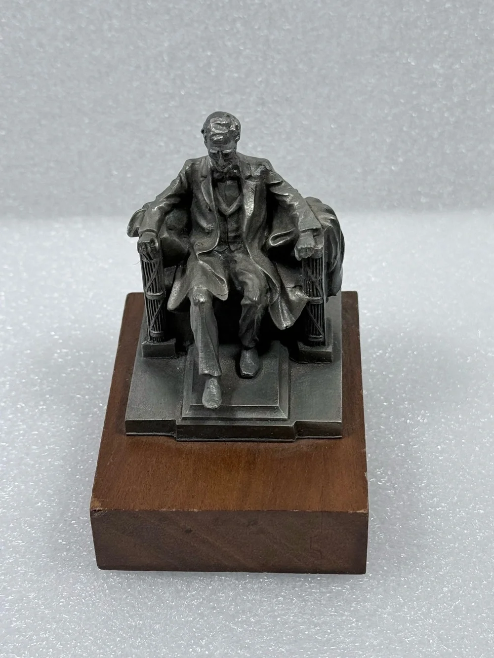 Vintage Abraham Lincoln Pewter Statue P.W. Baston Corp. 1958